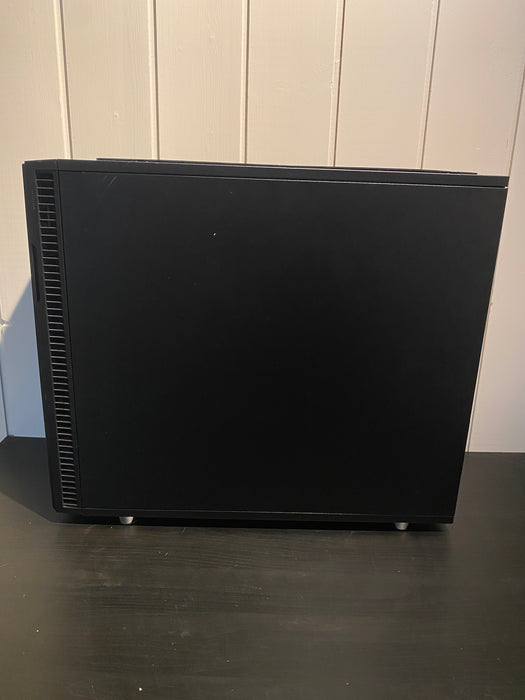 Fractal Design Define R6 Blackout