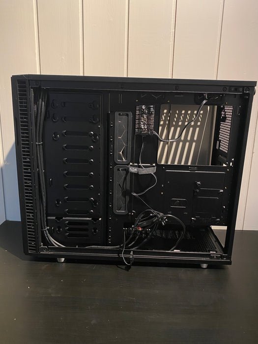 Fractal Design Define R6 Blackout