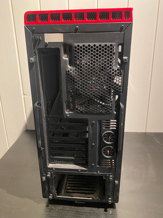 NZXT H440 Midi Tower Sort/Rød