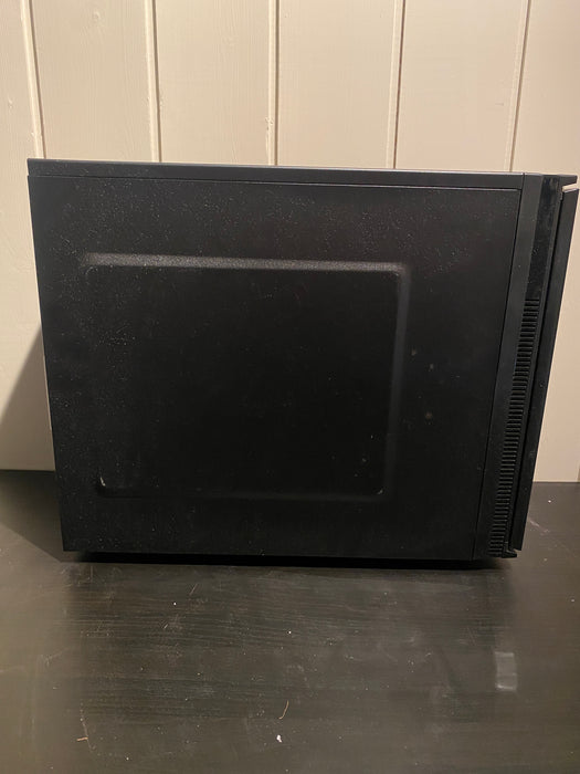 Cooler Master Silencio 352