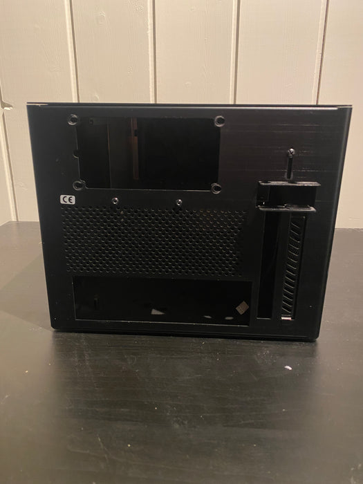 Array R2 Mini ITX NAS Case