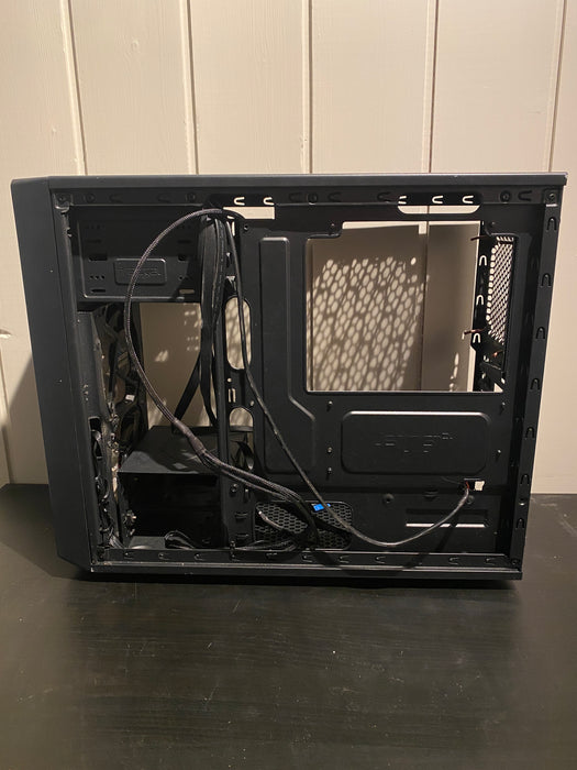 Fractal Design Focus G Mini