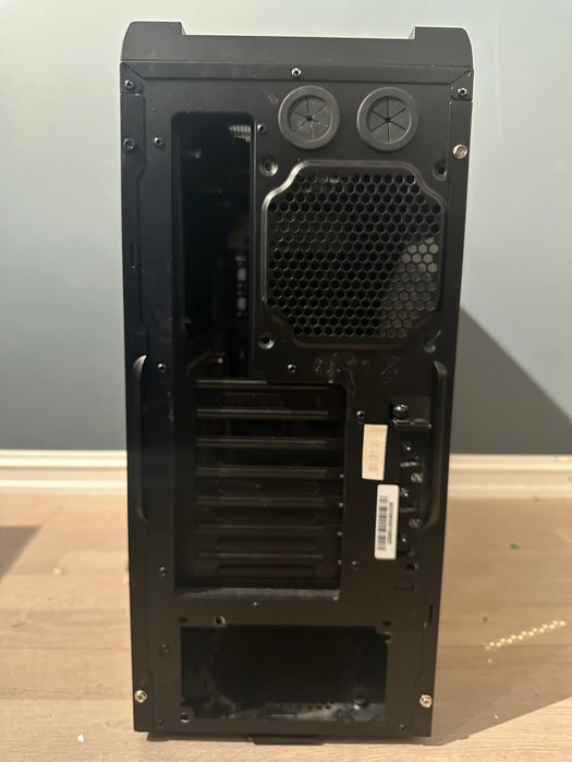 CM Storm Scout II Advanced Gaming Sort