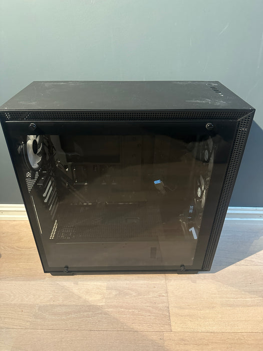 NZXT H710 Sort