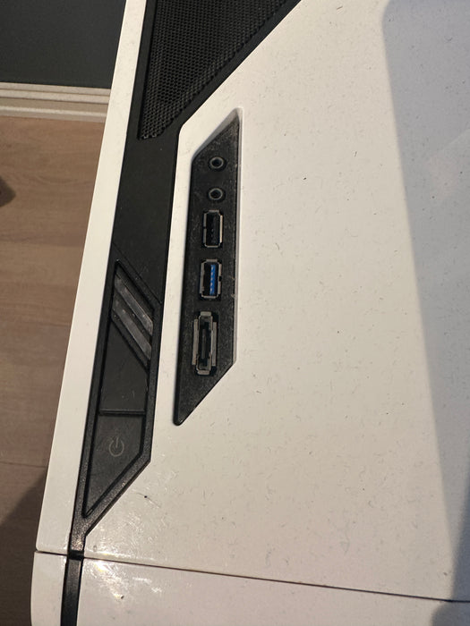 NZXT Phantom Crafted Series Hvit