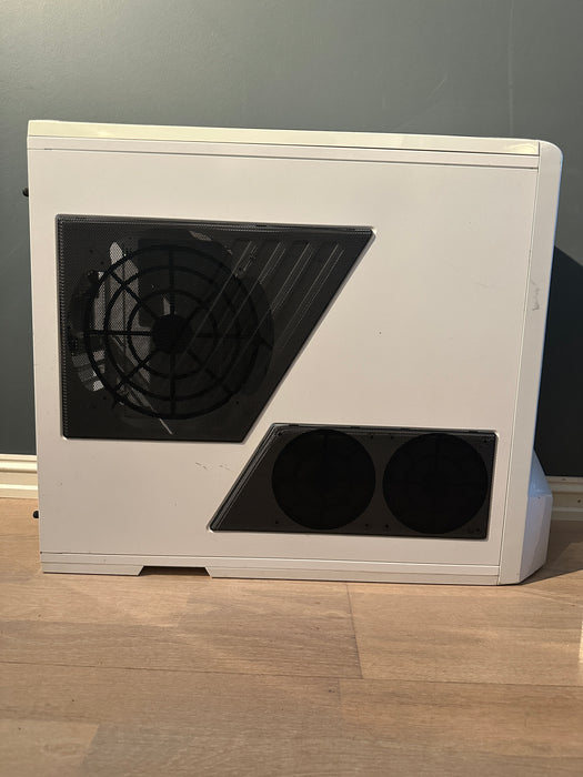 NZXT Phantom Crafted Series Hvit
