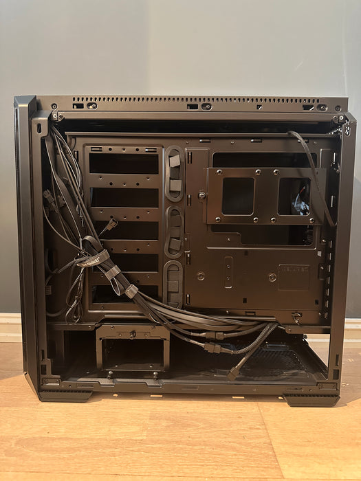 be quiet! Silent Base 601 Mid Tower (sort)