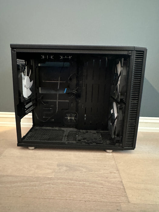 Fractal Design Define Nano S