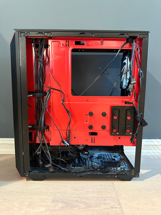 Phanteks Eclipse P300 Tempered Glass Black/Red