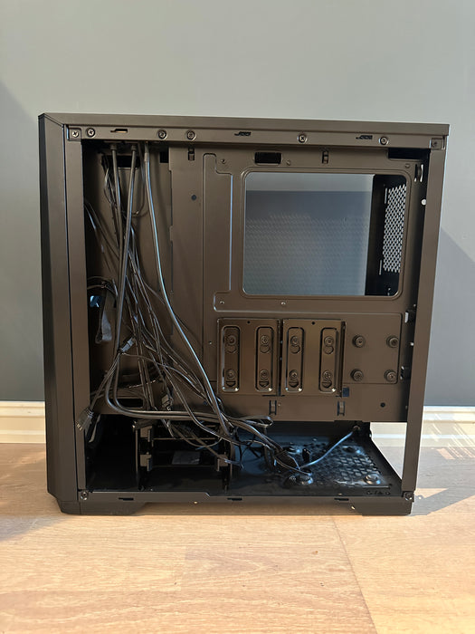 Phanteks Eclipse G360A Midi Tower (sort)