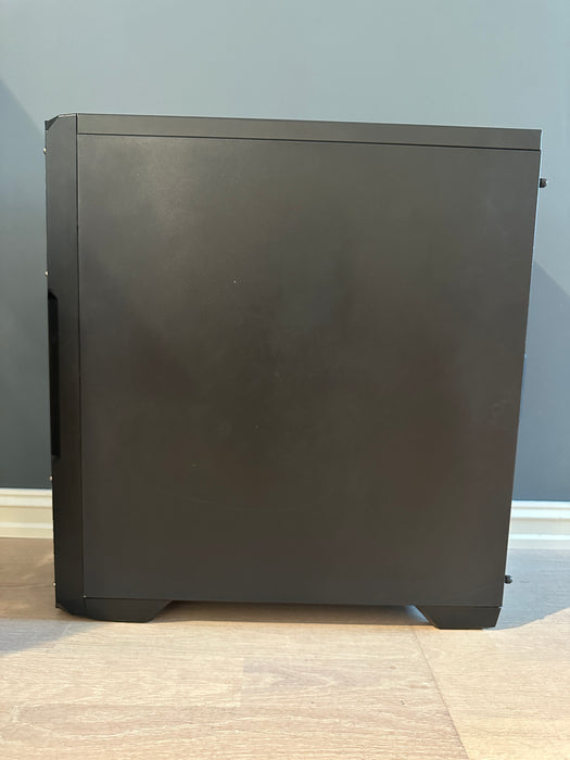 Svive Luna X750 W Midi Tower