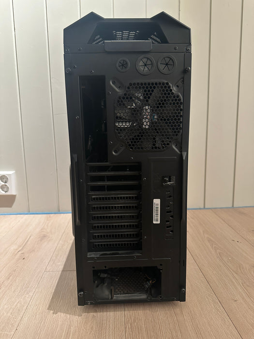 Cooler Master Storm Trooper Gaming Big Tower Sort