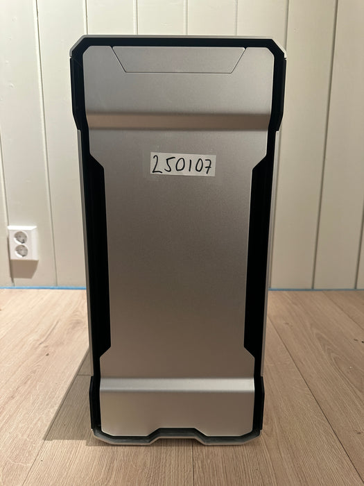 Enthoo Evolv X Glass Midi Tower Sølv