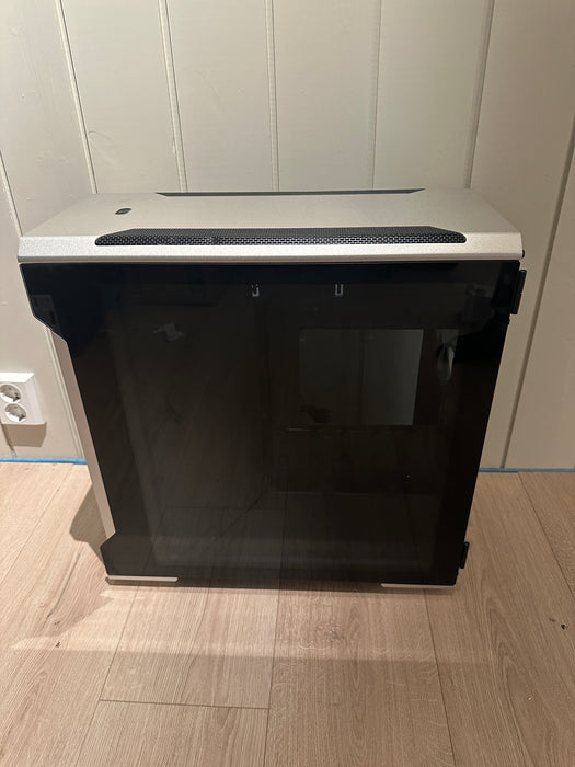 Enthoo Evolv X Glass Midi Tower Sølv