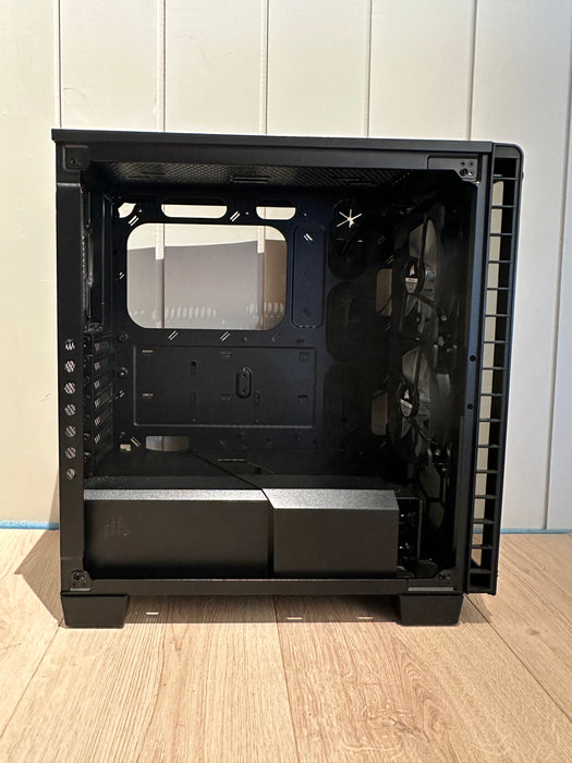Corsair Crystal 460X RGB Midi Tower Sort