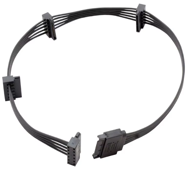SATA 15-pin Hunn til 4x SATA 15-pin Hann