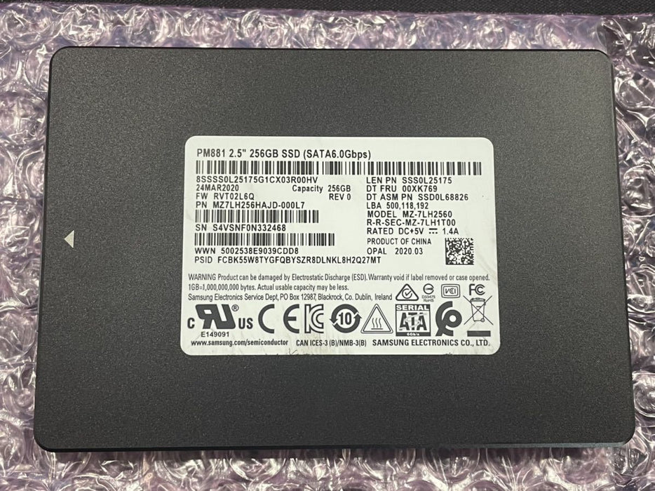 MZ7LH256HAJD-000L7 Samsung PM881 256GB SATA 6Gbps 2.5" SSD