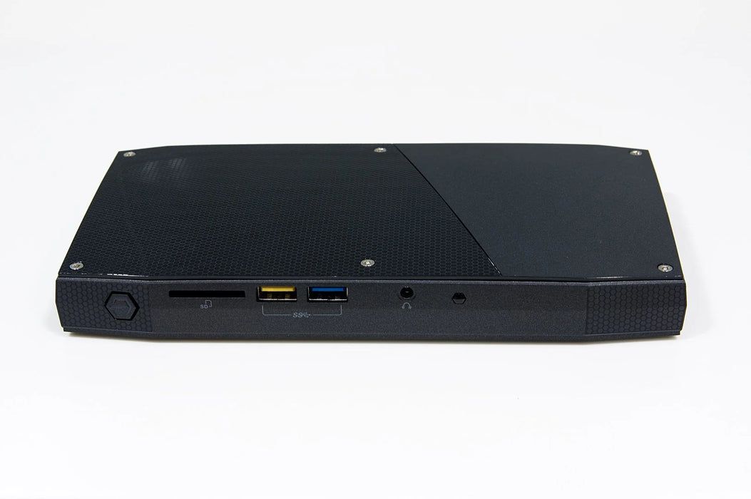 Intel NUC Canyon – i7-6770HQ, 16GB RAM, 512GB SSD