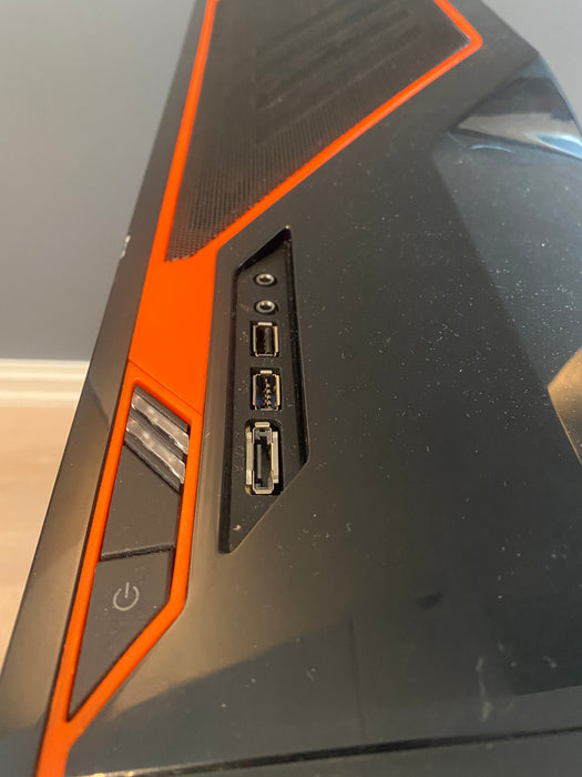NZXT Phantom Special Edition Sort/Orange
