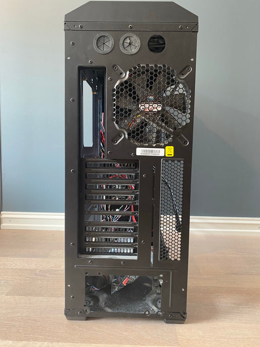 Cooler Master HAF X Big Tower Sort